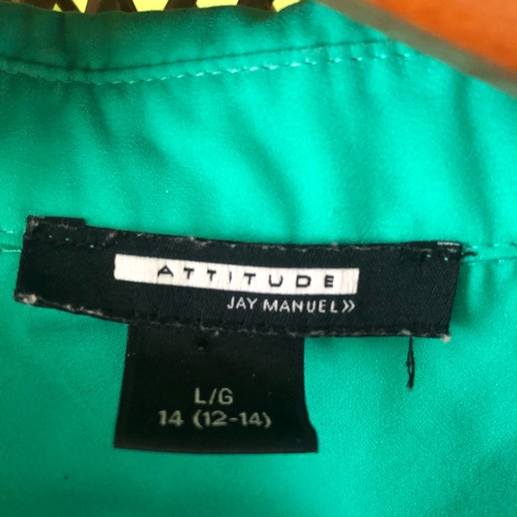 Studded green blouse - Picture 2 of 5